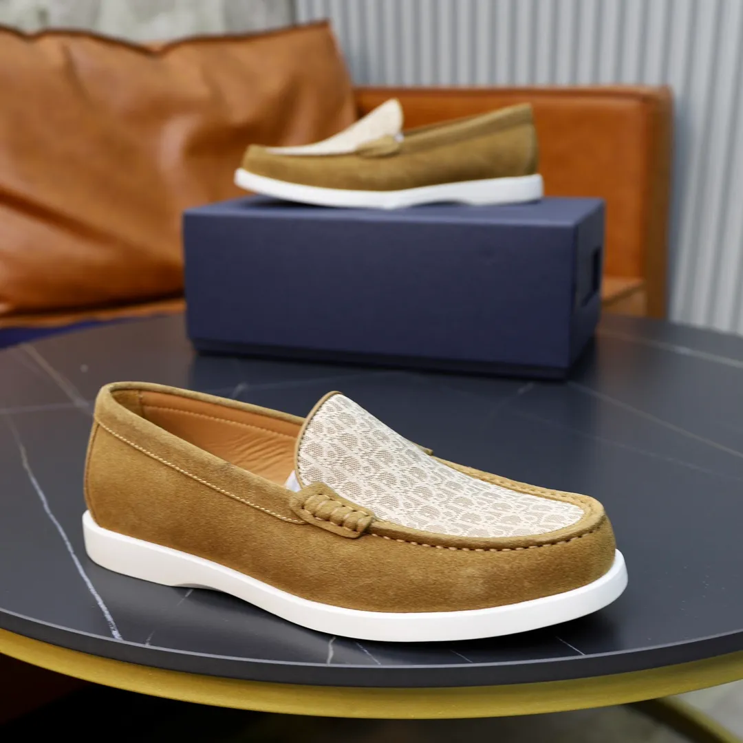 Ex-factory price: 540🙅‍♂️🙅‍♂️🙅‍♂️ Brand: Dior DIOR Standard code: Men's code 38/44 (45 can be customized) Grade: Same as the official website Material: Original cowhide stitching, cowhide lining, original TPU wear-resistant soft outsole Style categories: Leisure and sports version, footwear for driving, young fashion, European and American trends, British style Color: actual picture color